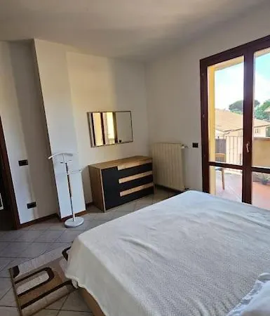 Confortevole A Apartman